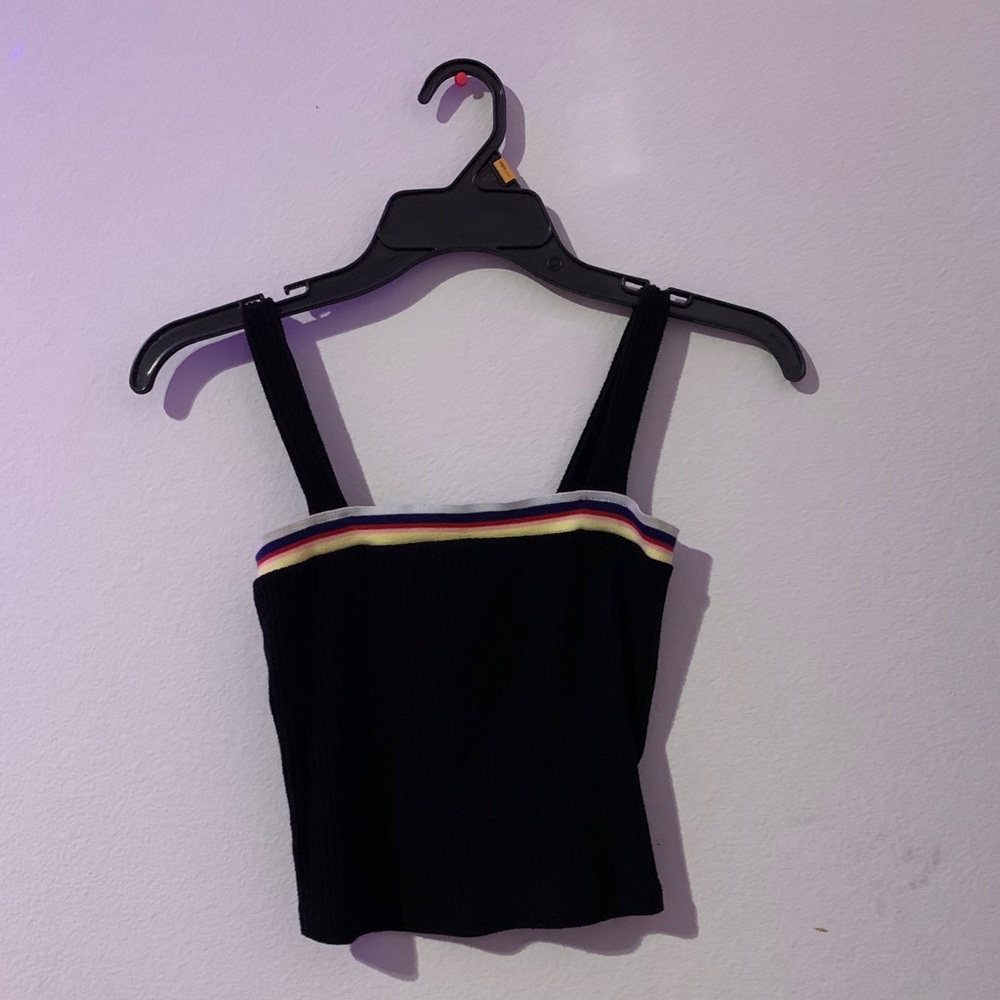 Black Croptop